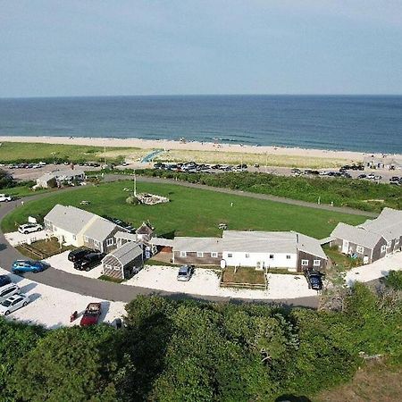 Nauset Beach Inn Орлеанс Экстерьер фото