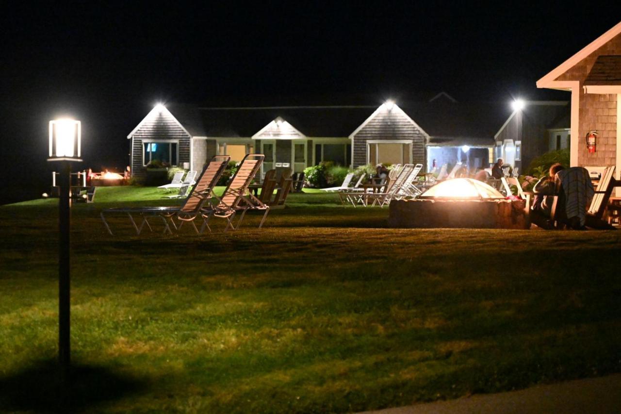Nauset Beach Inn Орлеанс Экстерьер фото