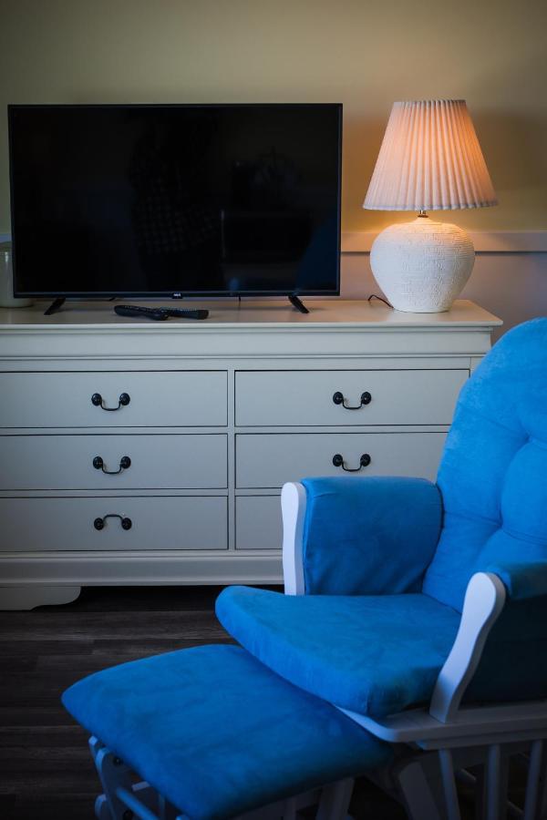 Nauset Beach Inn Орлеанс Экстерьер фото