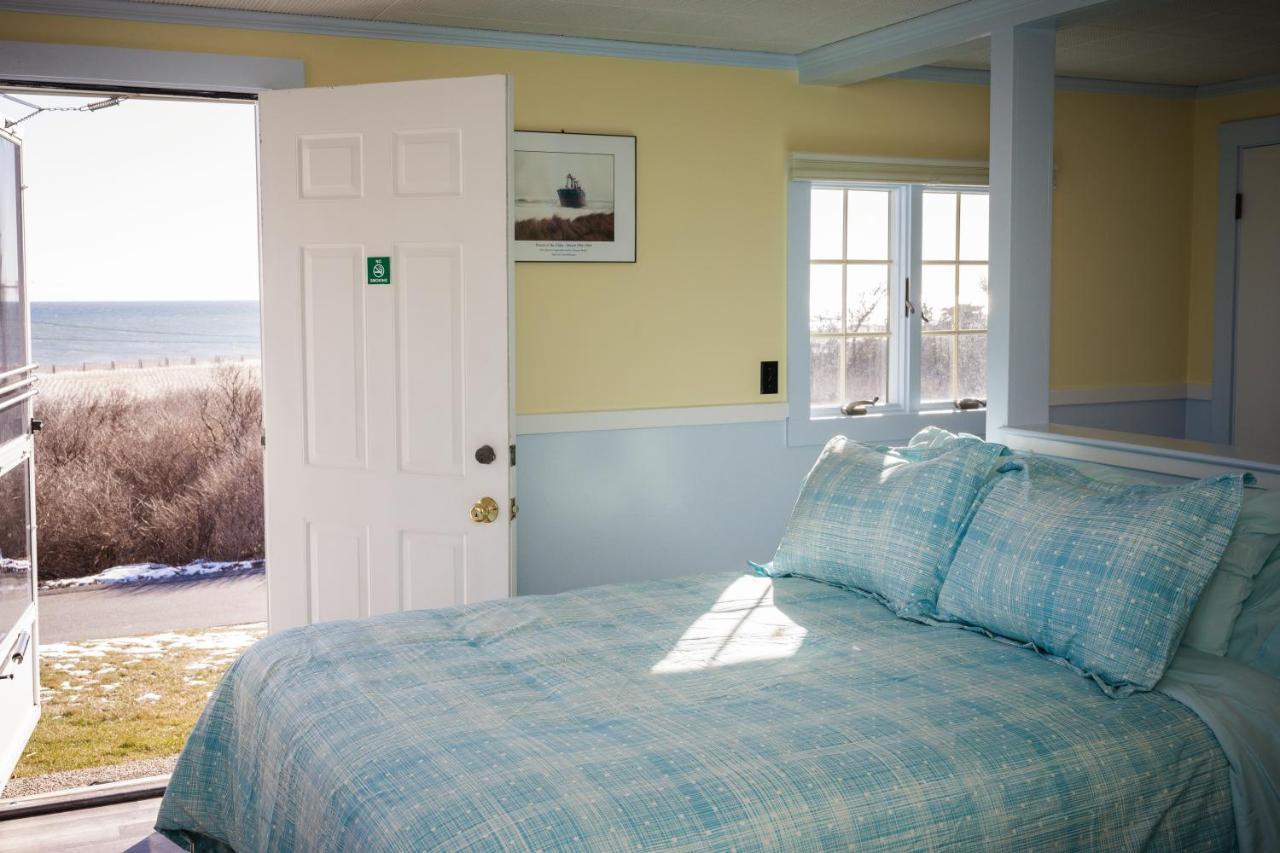 Nauset Beach Inn Орлеанс Экстерьер фото